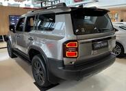 Toyota Land Cruiser 4