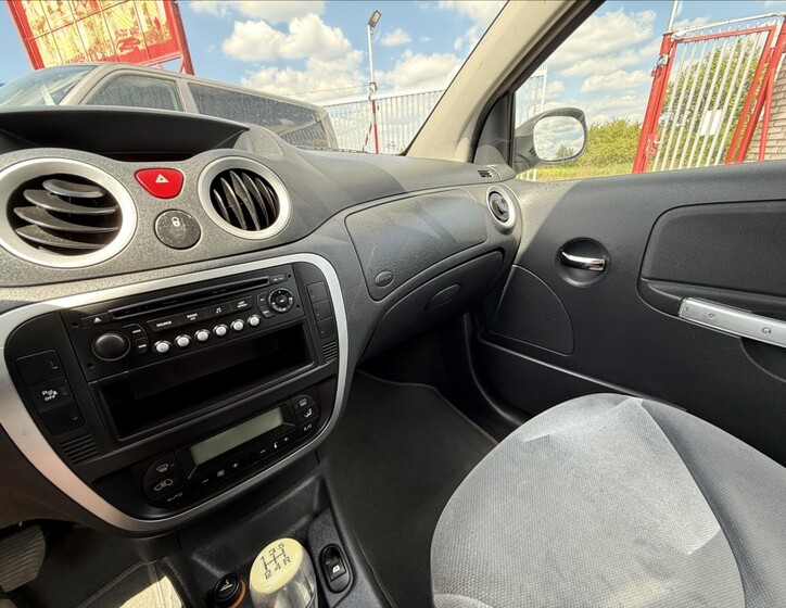 Citroën C2 12