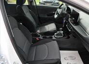 Hyundai i30 13