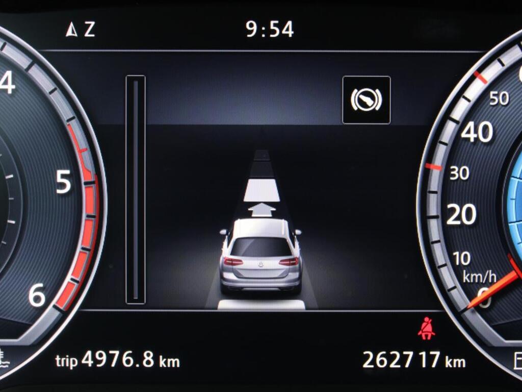 Volkswagen Passat 11