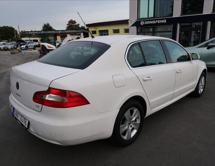 Škoda Superb 3