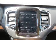 Volvo XC90 17
