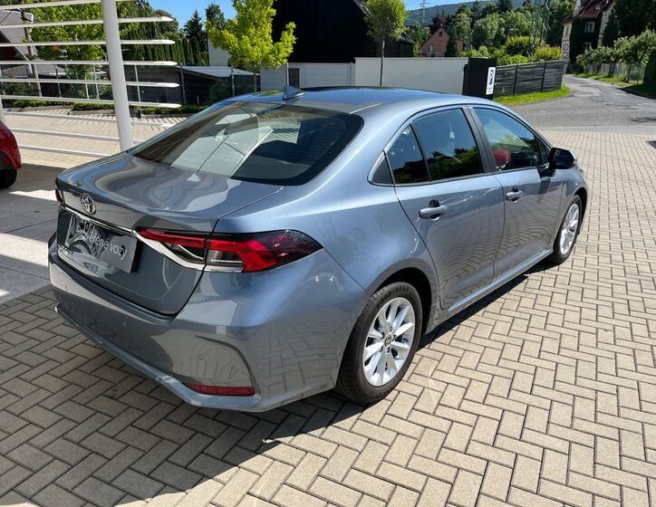 Toyota Corolla 6