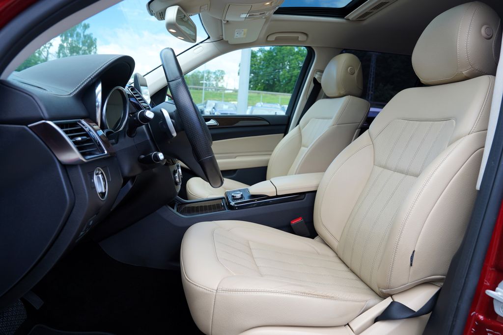 Mercedes-Benz GLS