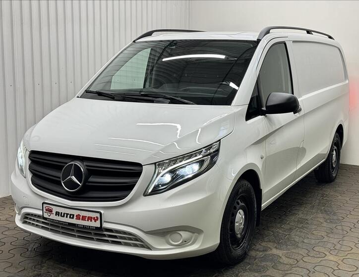 Mercedes-Benz Vito 1