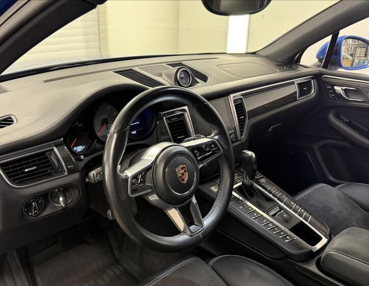 Porsche Macan 7
