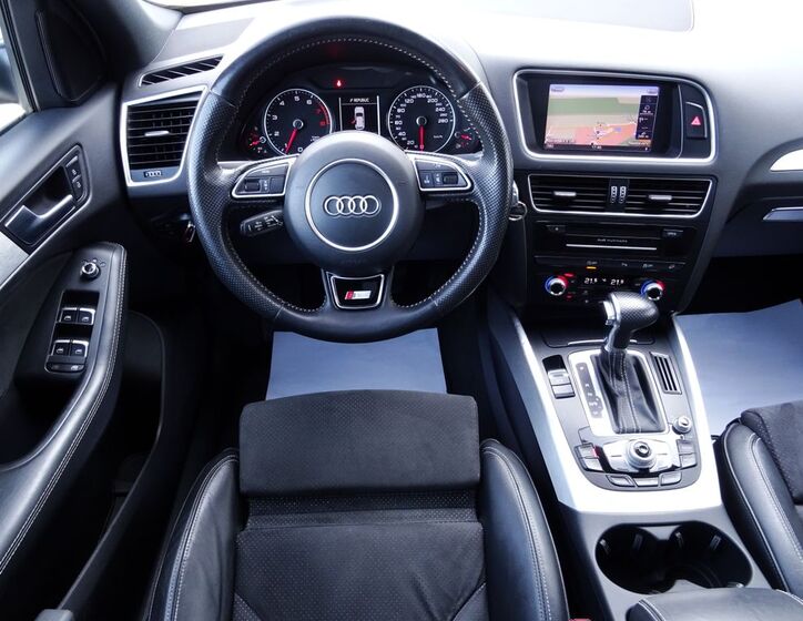 Audi Q5 7