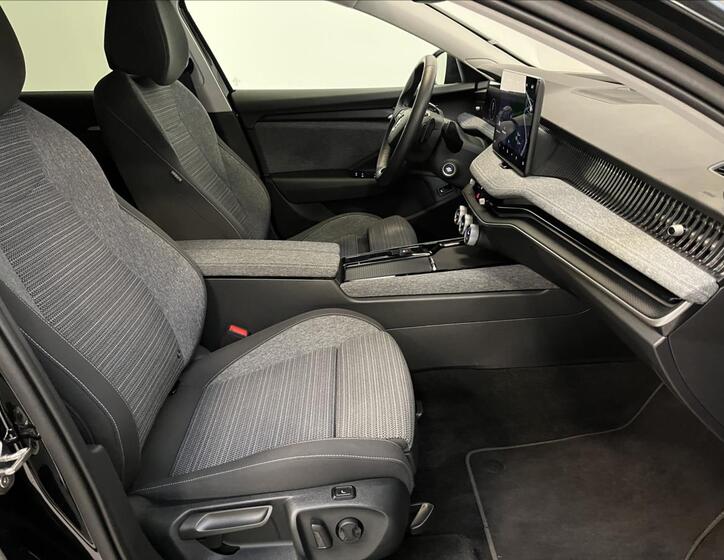 Škoda Superb 23