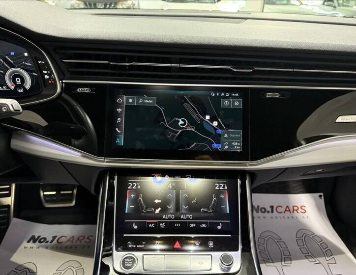 Audi Q7 21