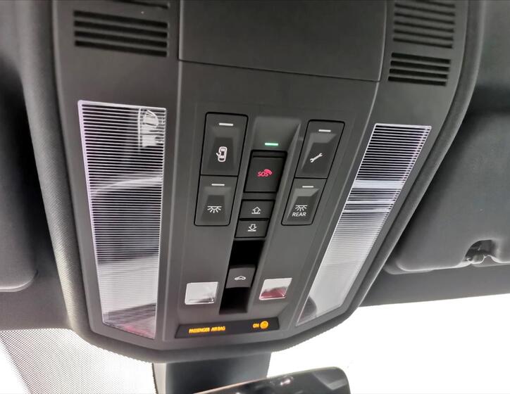 Volkswagen Touareg 30