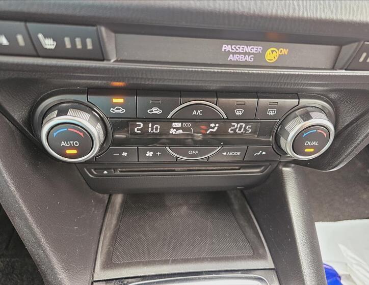 Mazda 3 23