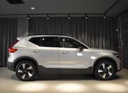 Volvo XC40 3