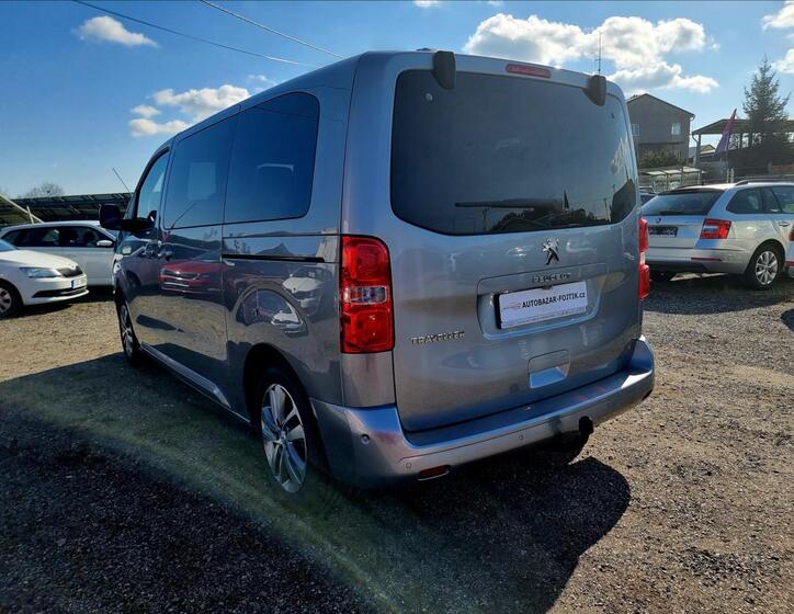 Peugeot Traveller 5