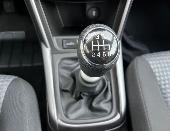 Suzuki S-Cross 26