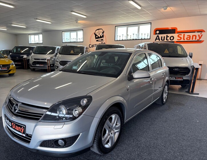 Opel Astra 1