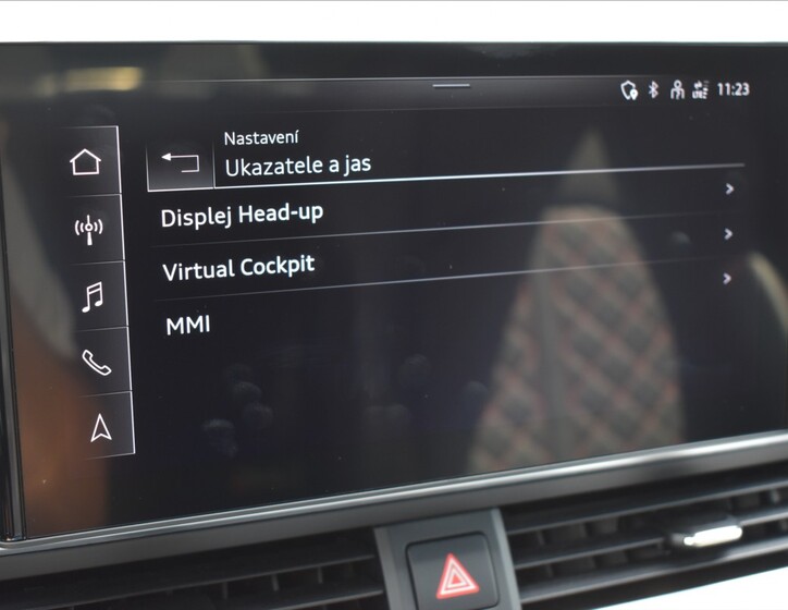 Audi A4 44