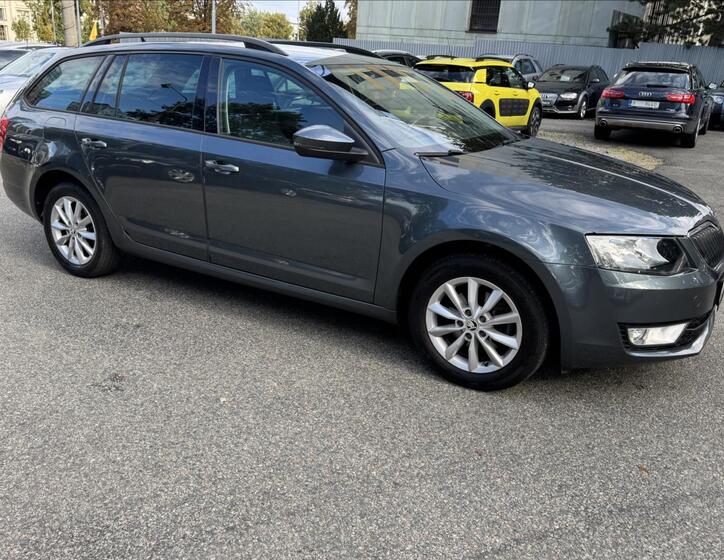 Škoda Octavia 16