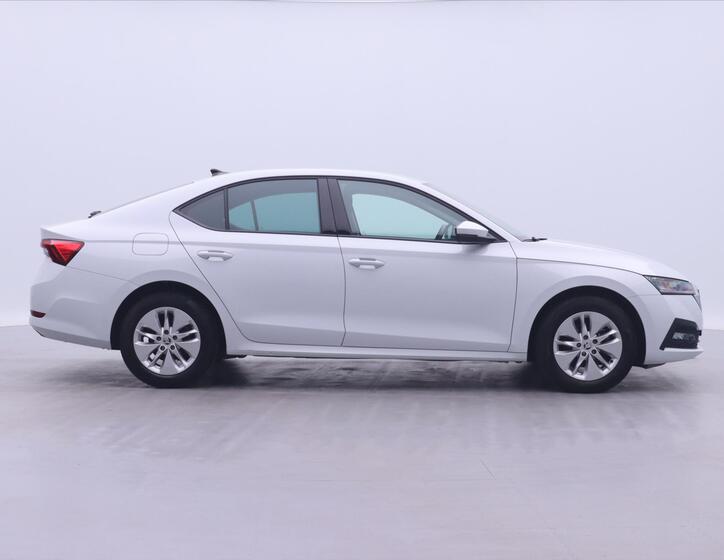 Škoda Octavia 8