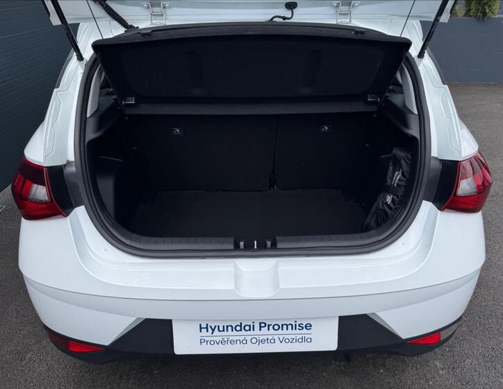 Hyundai i20 11