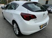 Opel Astra 6