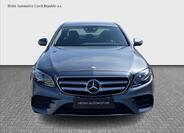 Mercedes-Benz Třídy E 8