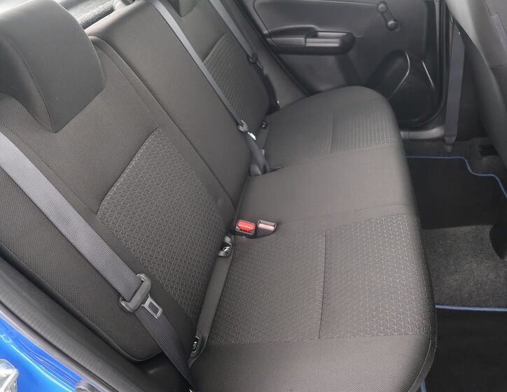 Suzuki Swift 12