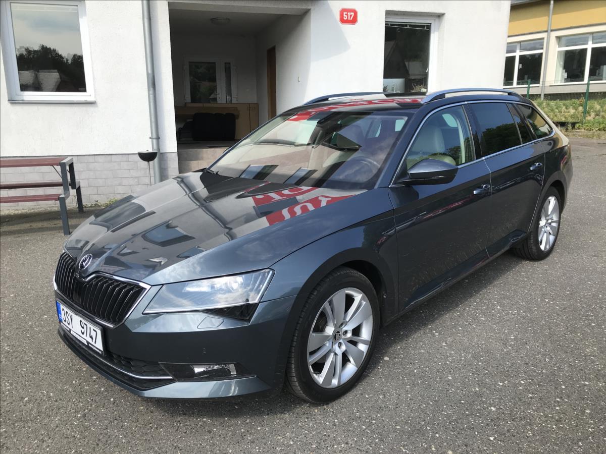 Škoda Superb
