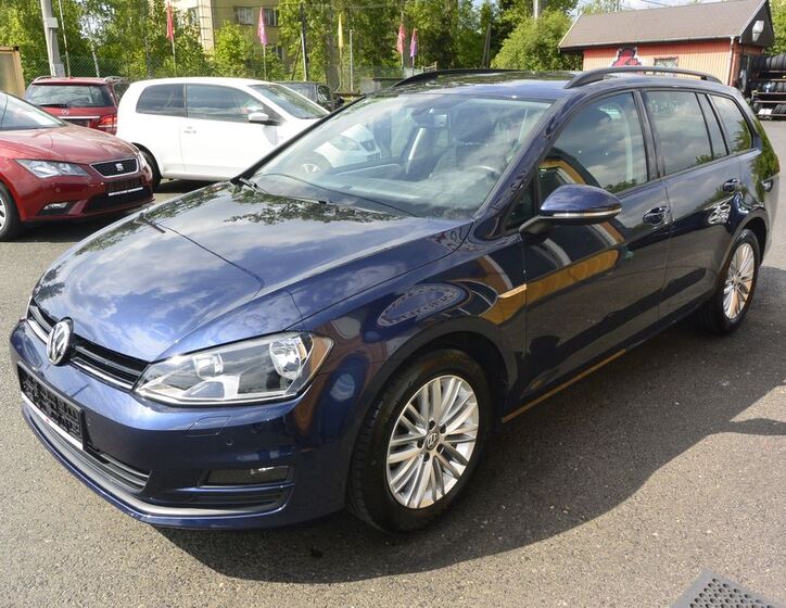 Volkswagen Golf 1