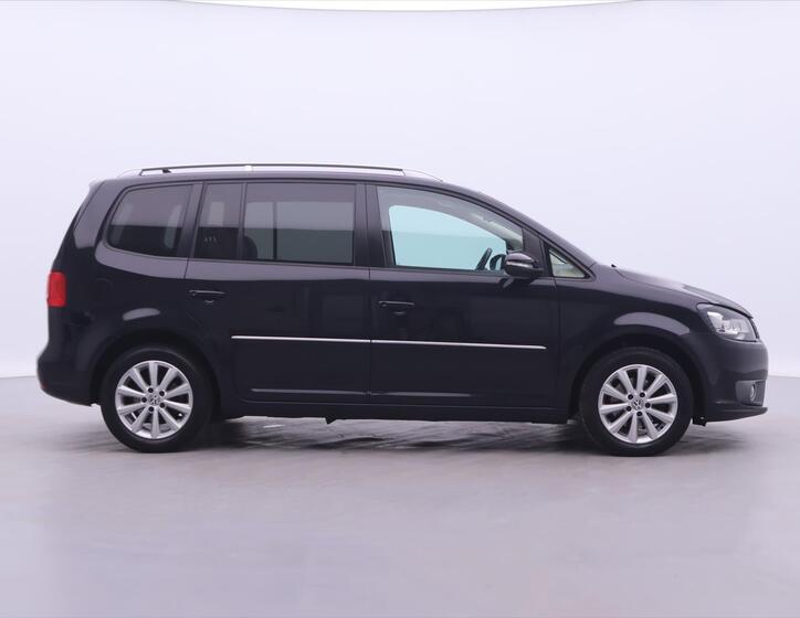 Volkswagen Touran 8