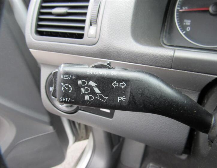 Volkswagen Touran 19
