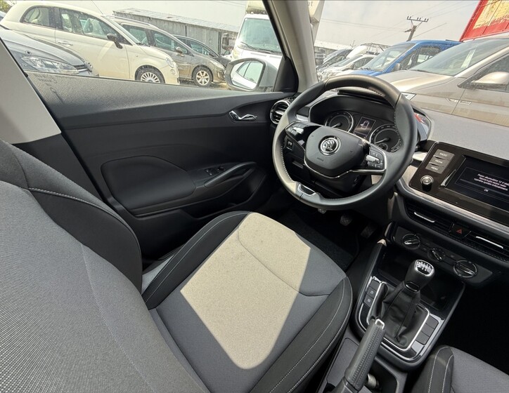 Škoda Fabia 24