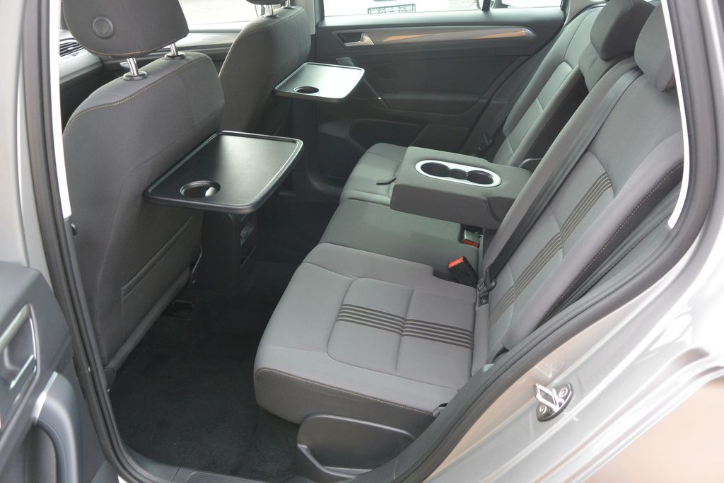 Volkswagen Golf Sportsvan