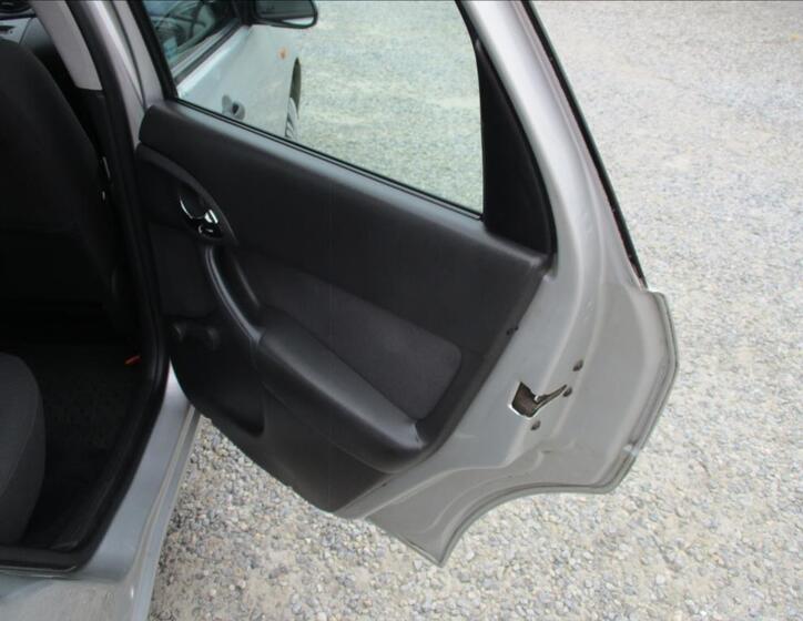 Ford Focus 12