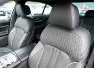 BMW Řada 7 21