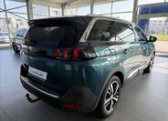 Peugeot 5008 6