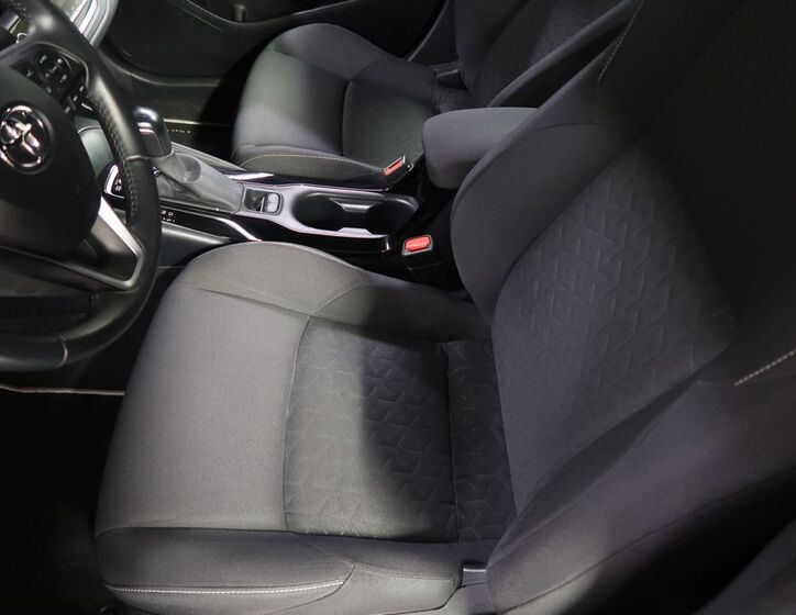 Toyota Corolla 9