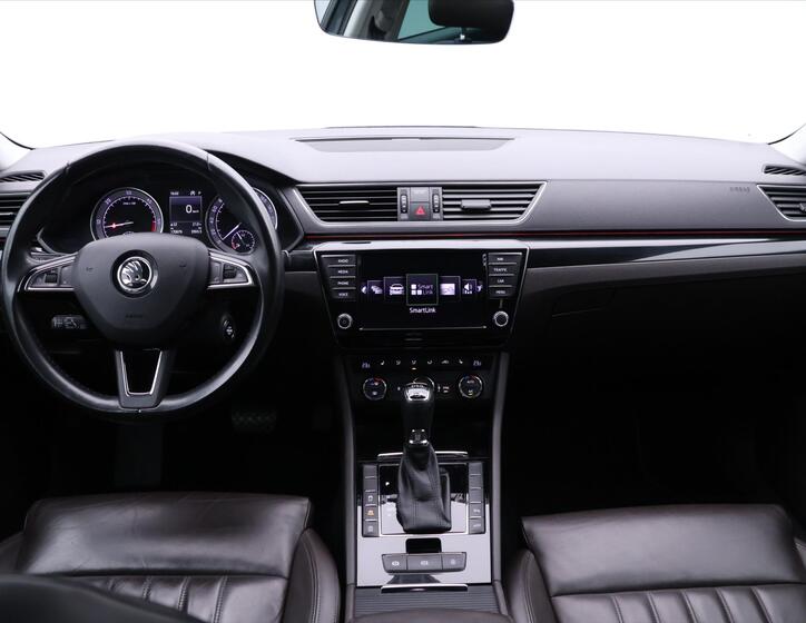 Škoda Superb 30