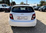 Chevrolet Aveo 4