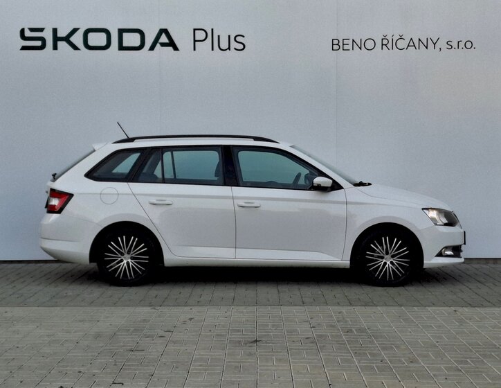 Škoda Fabia 24