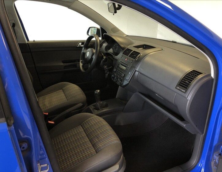 Volkswagen Polo 12