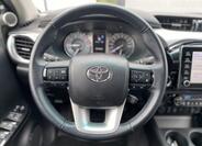 Toyota Hilux 16