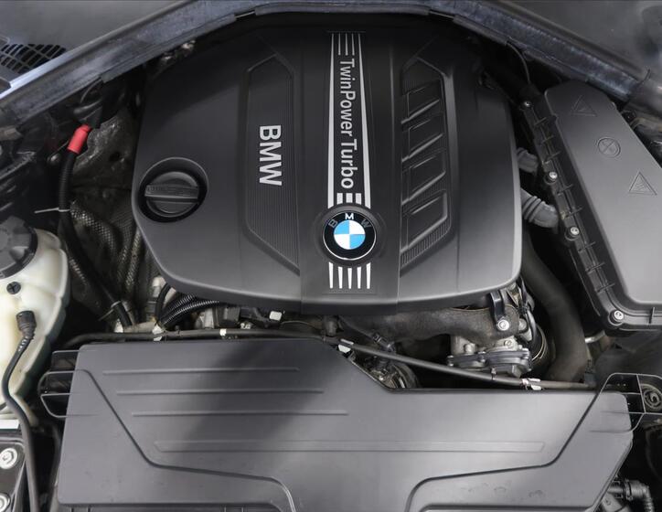 BMW Řada 3 9