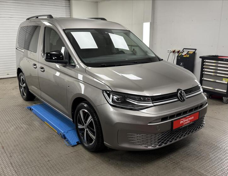Volkswagen Caddy 1