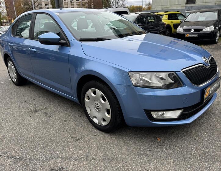 Škoda Octavia 15