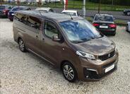 Peugeot Traveller 1