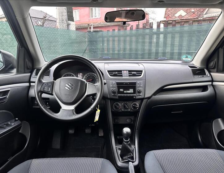 Suzuki Swift 14