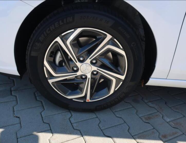 Hyundai i30 26