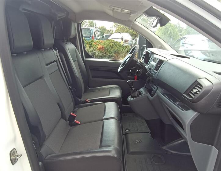 Peugeot Expert 5