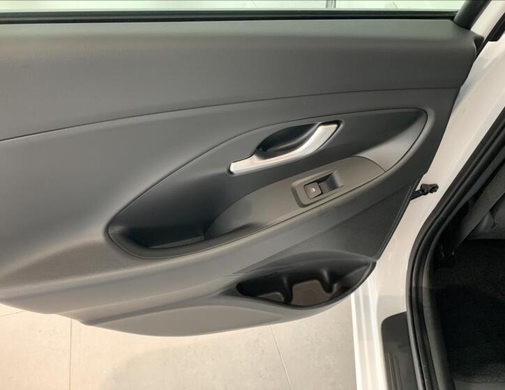 Hyundai i30 12