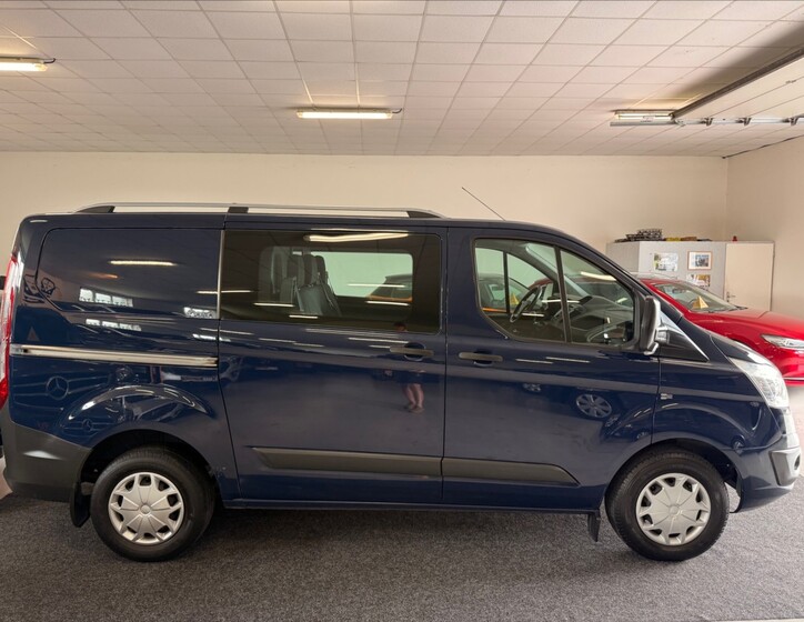 Ford Transit Custom 4